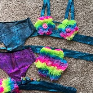 Beautiful festival flower power set!